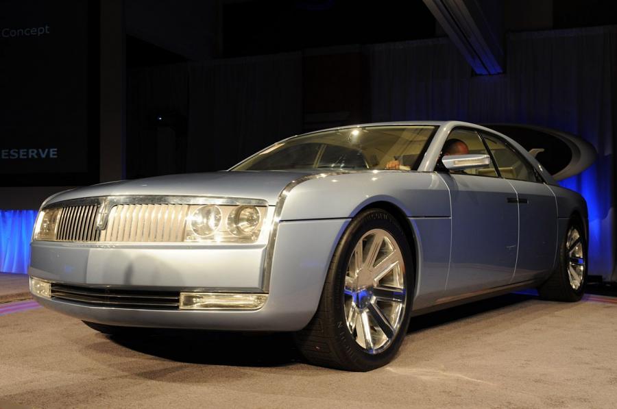 Lincoln Continental Shelf Concept '2002